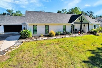 Building Photo - 295 County Rd 687