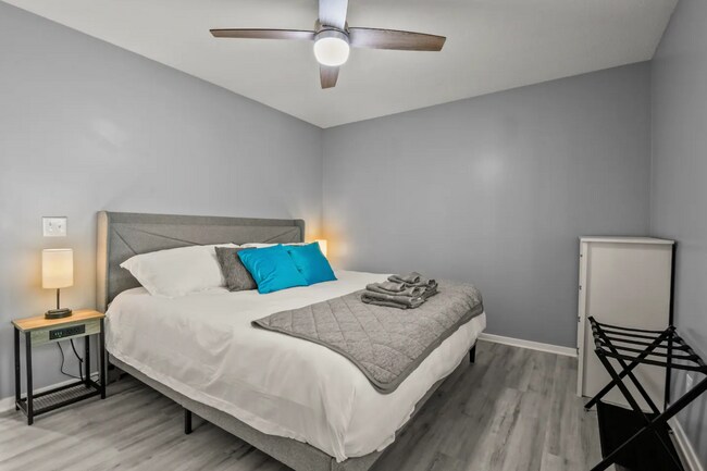 Foto del edificio - 828 Oakleigh Ave