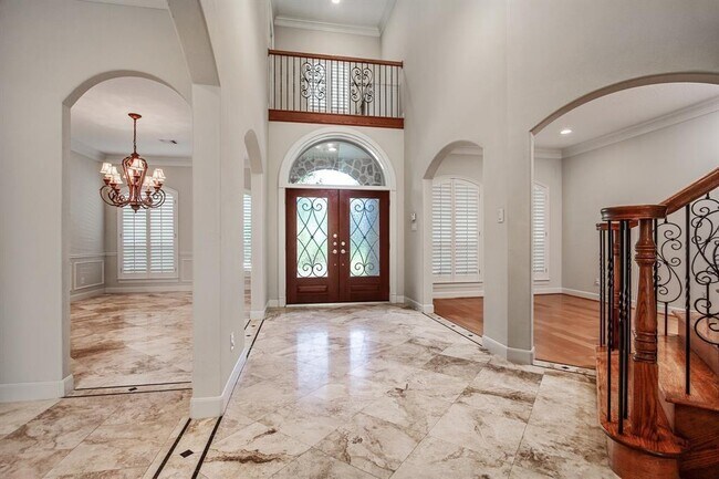 Building Photo - 6107 Rustic Creek Ln