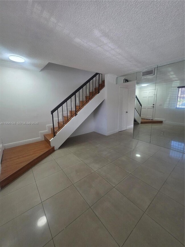 Foto del edificio - 1811 SW 107th Ave