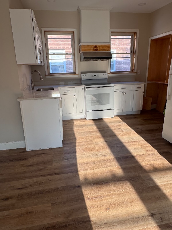 Building Photo - 213 W Court St