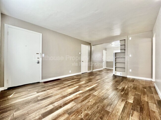 Foto del edificio - 1215 Ottillia St SE