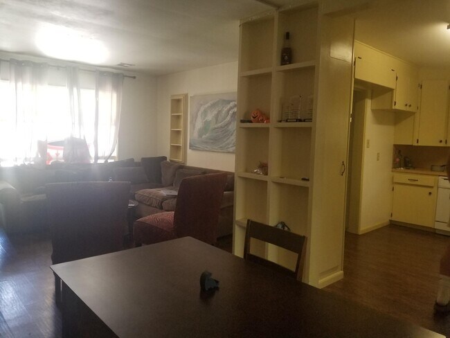 Foto del edificio - 840 W Knapp Ave