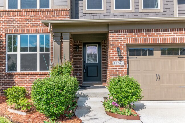 Building Photo - 18743 Abigail Cir