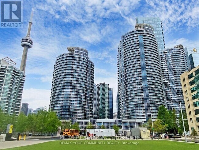 Photo du bâtiment - 208 Queens Quay W