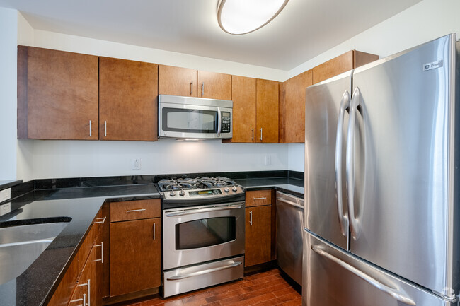 2HAB, 2BA - 1294SF - The Mercantile Apartments