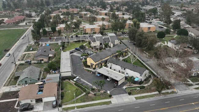  - Villas at Columbia