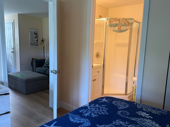 Building Photo - 108 Brave Boat Harbor Rd