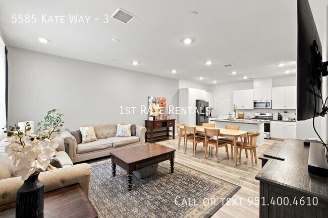 Building Photo - 5585 Kate Way