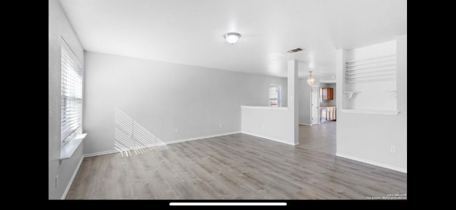 Building Photo - 9679 Acadian Dr