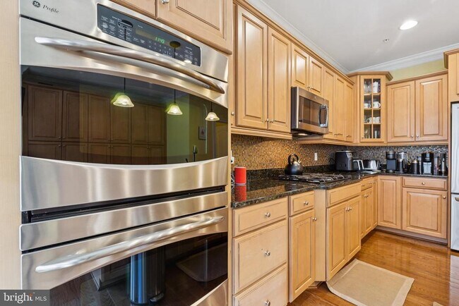 Foto del edificio - 724 Sentry Square