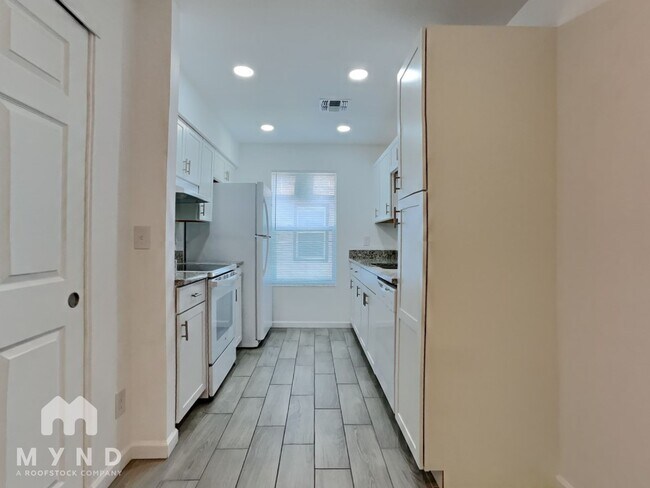 Foto del edificio - 6649 W Ocotillo Rd