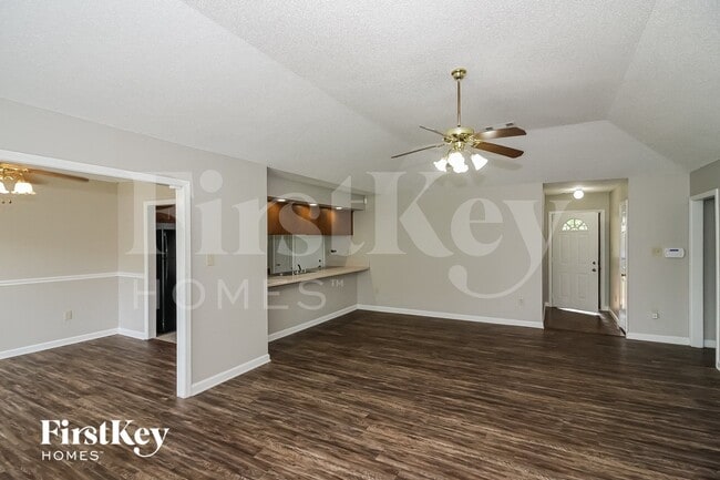 Building Photo - 5277 Timber Ridge Dr