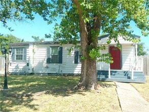 Building Photo - 1438 Ormond Dr