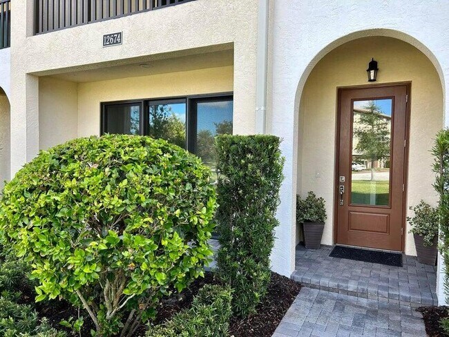 Foto del edificio - 12674 Machiavelli Way