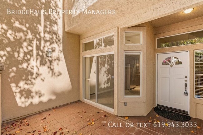 Building Photo - 11048 Portobelo Dr