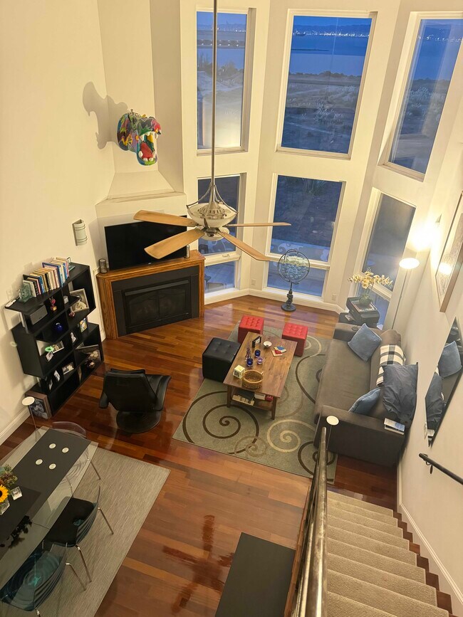 Foto del edificio - 748 Innes Ave