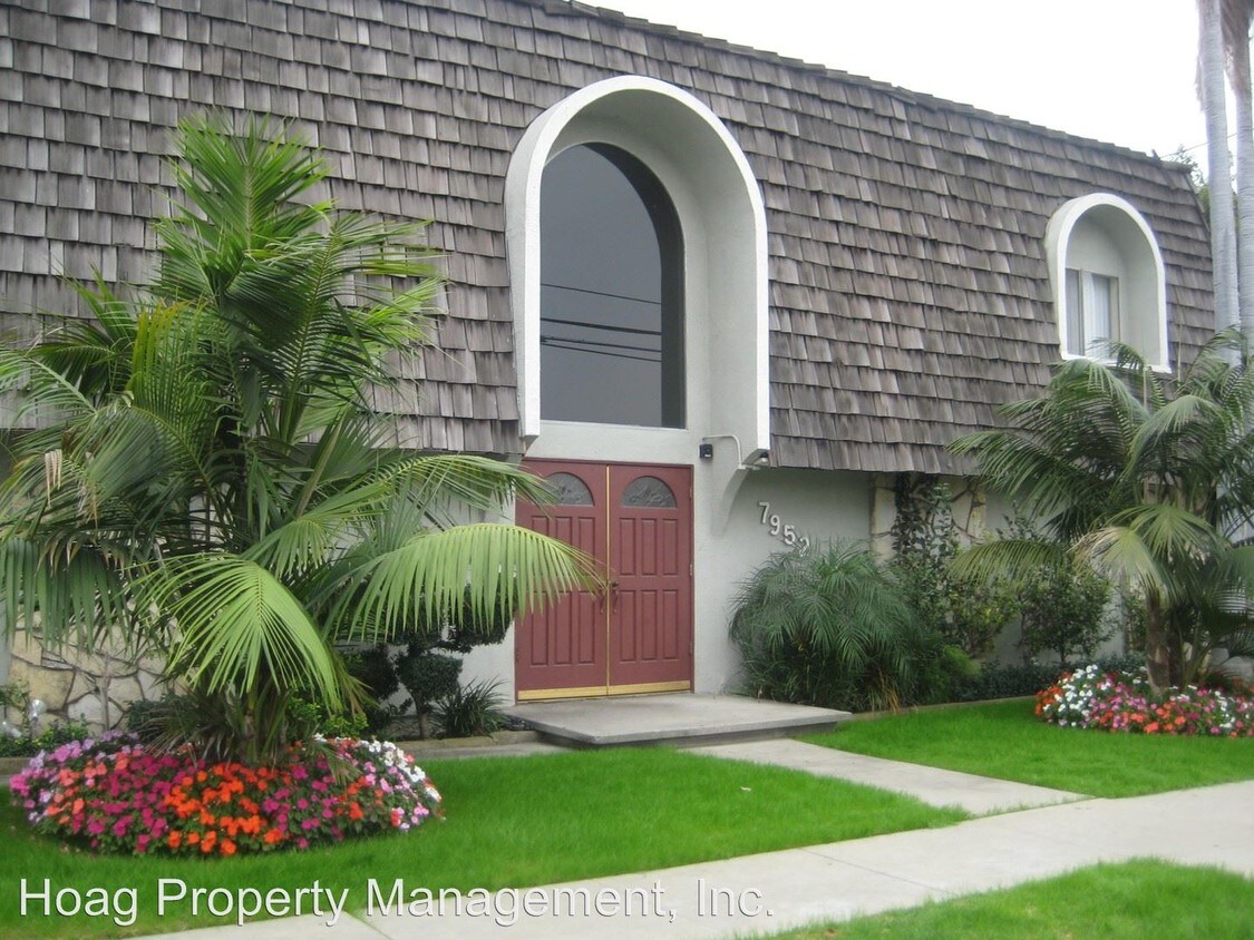 Foto principal - 7952 Cole St