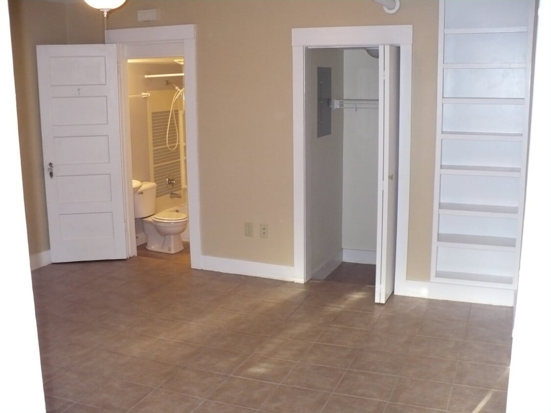 living/bedroom - 1213 E 10th St