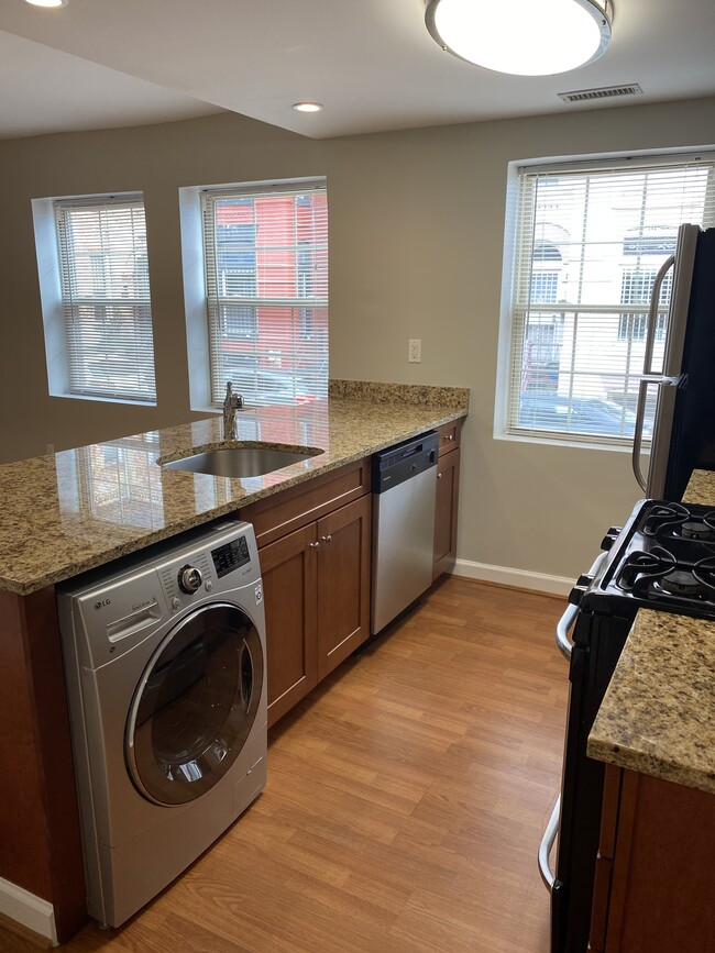 Kitchen 301 - 500 U St NW