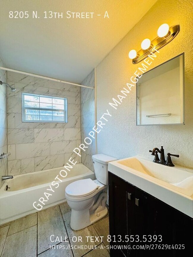 Foto del edificio - Budget-friendly 2-Bedroom Multifamily home...