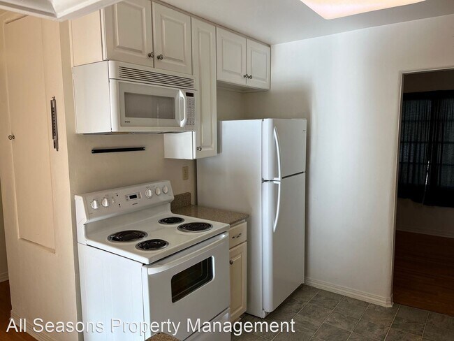 Building Photo - 1 br, 1 bath House - 2030 Fremont St.