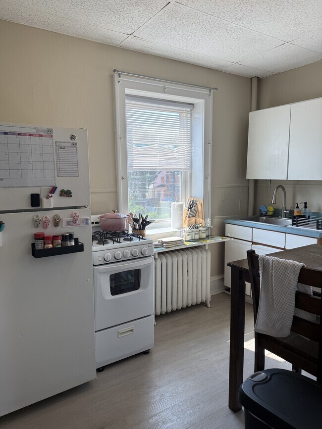 Foto del edificio - 3407 Garrett Rd