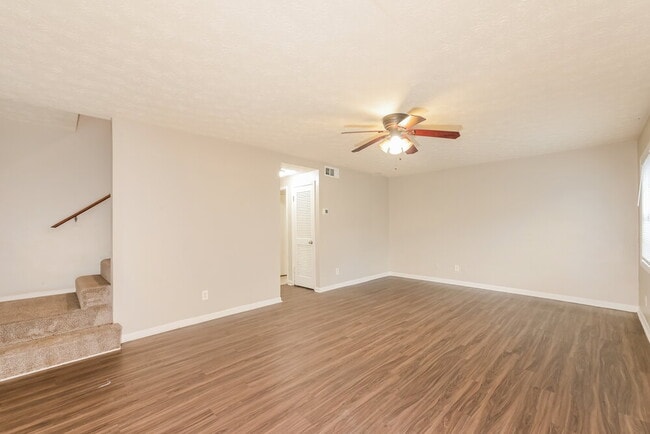 Building Photo - 417 Northdale Ct