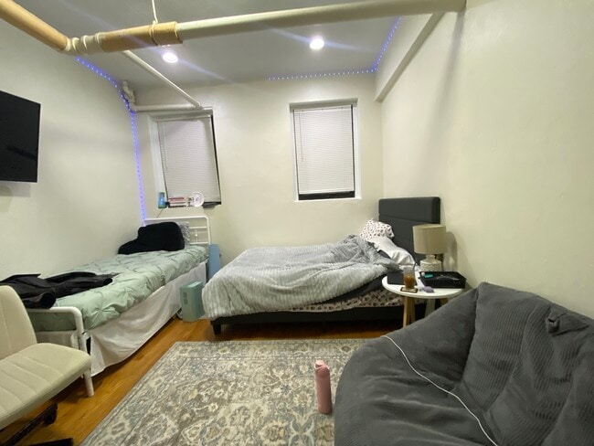 Building Photo - 78 Saint Stephen St