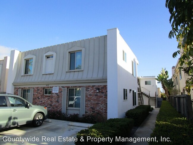Building Photo - 1819 Chalcedony St