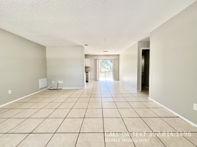 Foto del edificio - 3269 Clewiston St