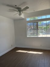 Building Photo - 1460 Elegante Ct