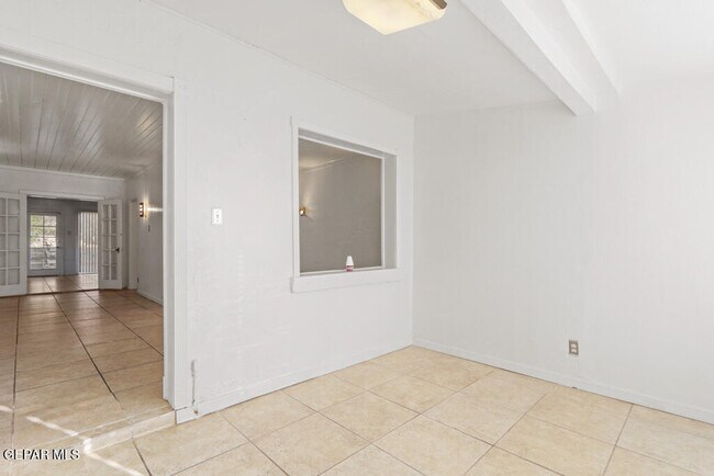Foto del edificio - 3410 N Stanton St