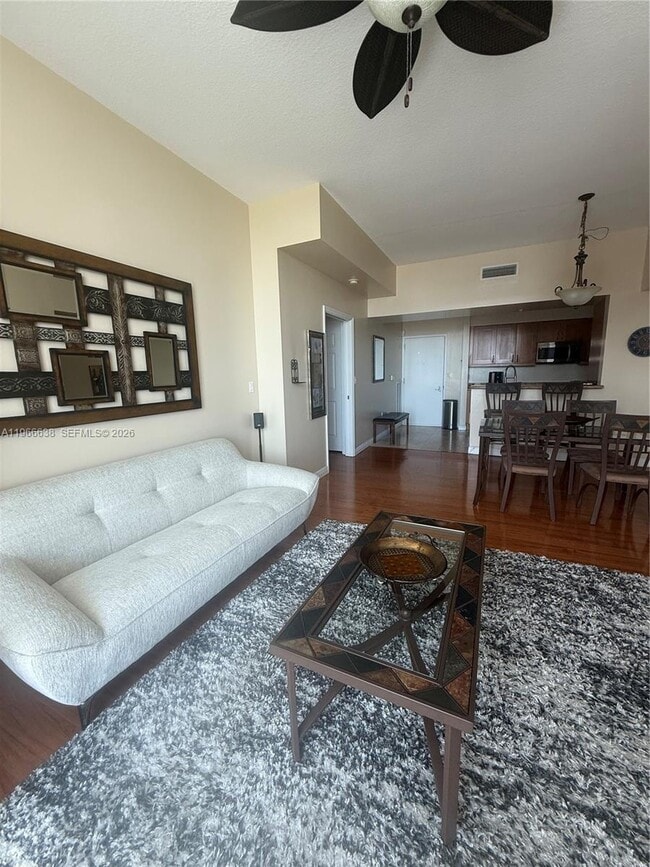 Building Photo - 1755 E Hallandale Beach Blvd