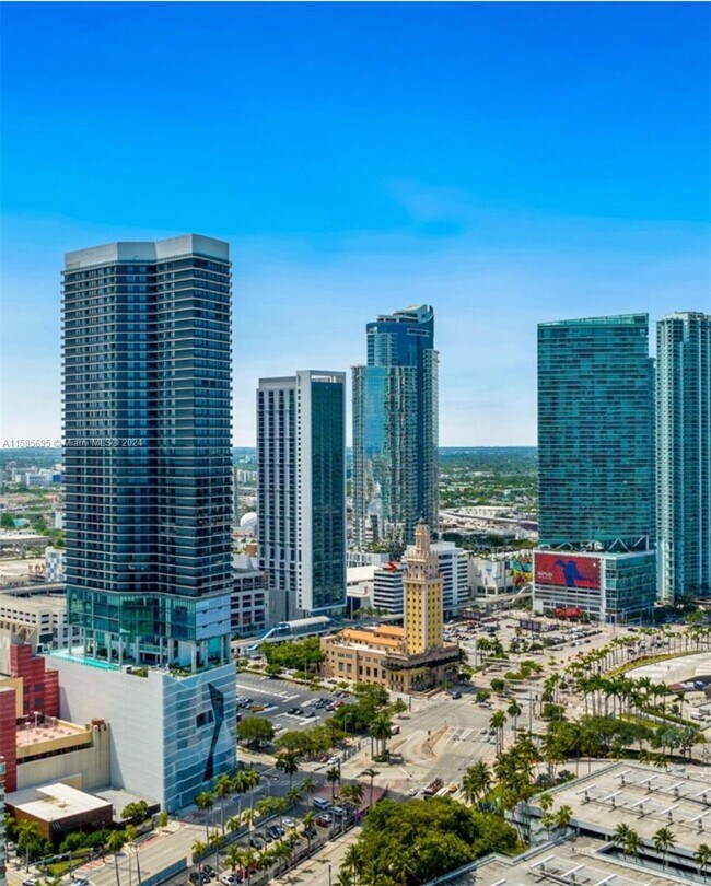 Foto del edificio - 398 NE 5th St
