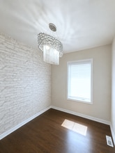 Building Photo - 225 River Forks Ln