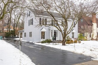 Building Photo - 230 San Gabriel Dr