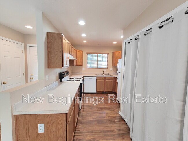 Building Photo - 2485 Lexus Dr