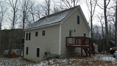 Building Photo - 22 Webster Ct