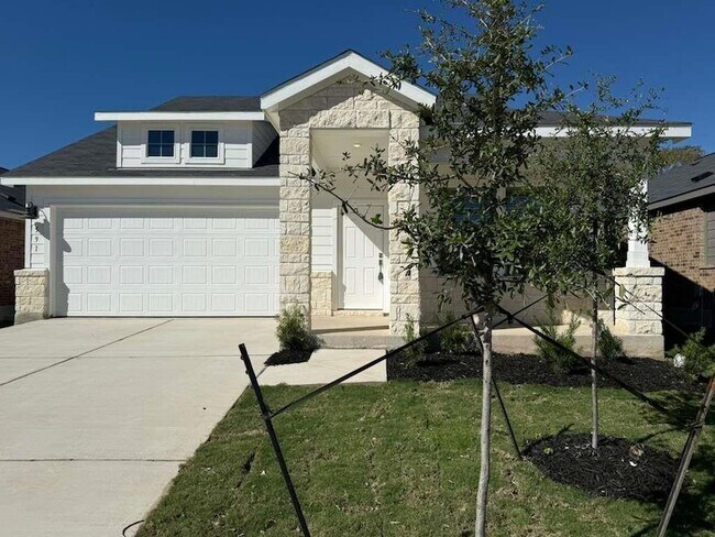 Building Photo - 591 Sormonne Lp