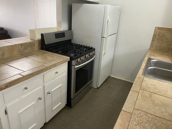 Foto del edificio - SPRING BRANCH CONDO