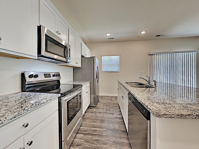Building Photo - 12014 Old Dulin Farms Way