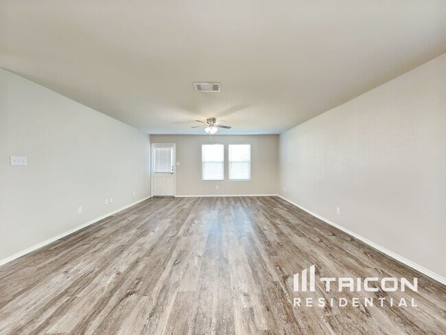 Foto del edificio - 9713 Marbach Brk