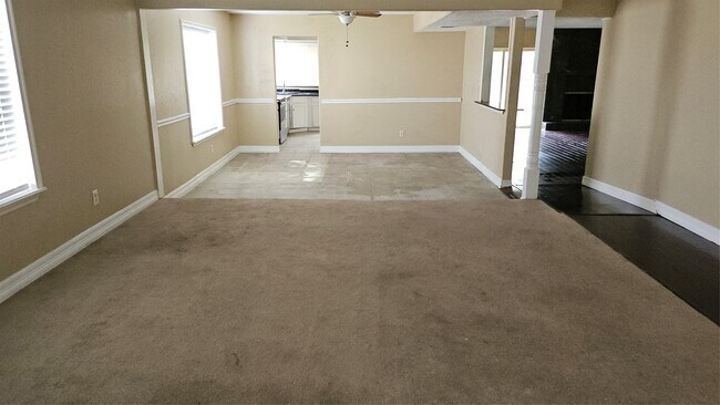 Foto del edificio - 12807 Villawood Ln