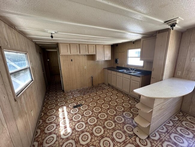 Foto del edificio - 3632 SW Military Dr