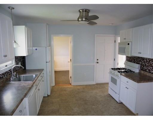 Building Photo - 60 Pleasant St