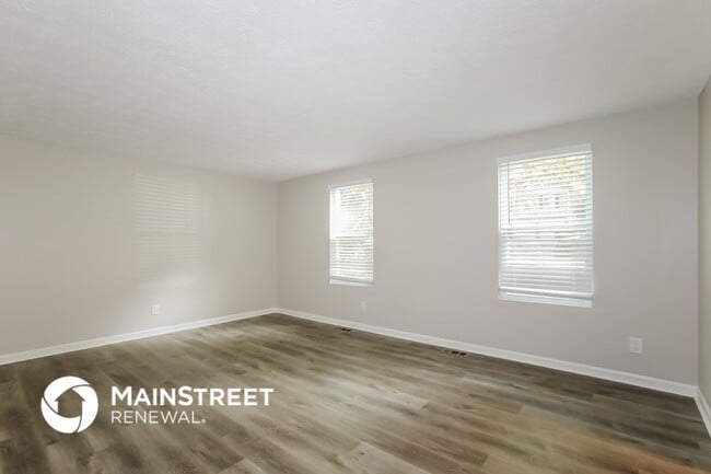 Building Photo - 694 Stoneside Dr