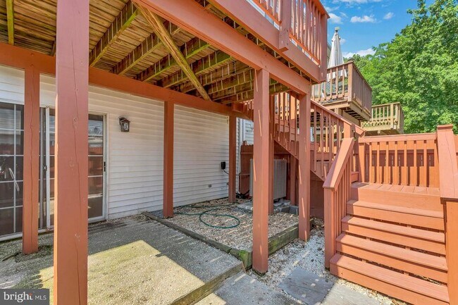 Building Photo - 9456 Sea Breeze Ct
