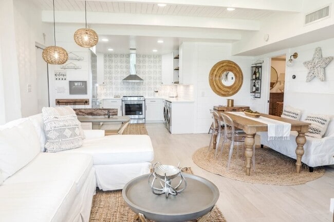 Photo - 4400 Jimmy Buffett Mem Hwy Apartment