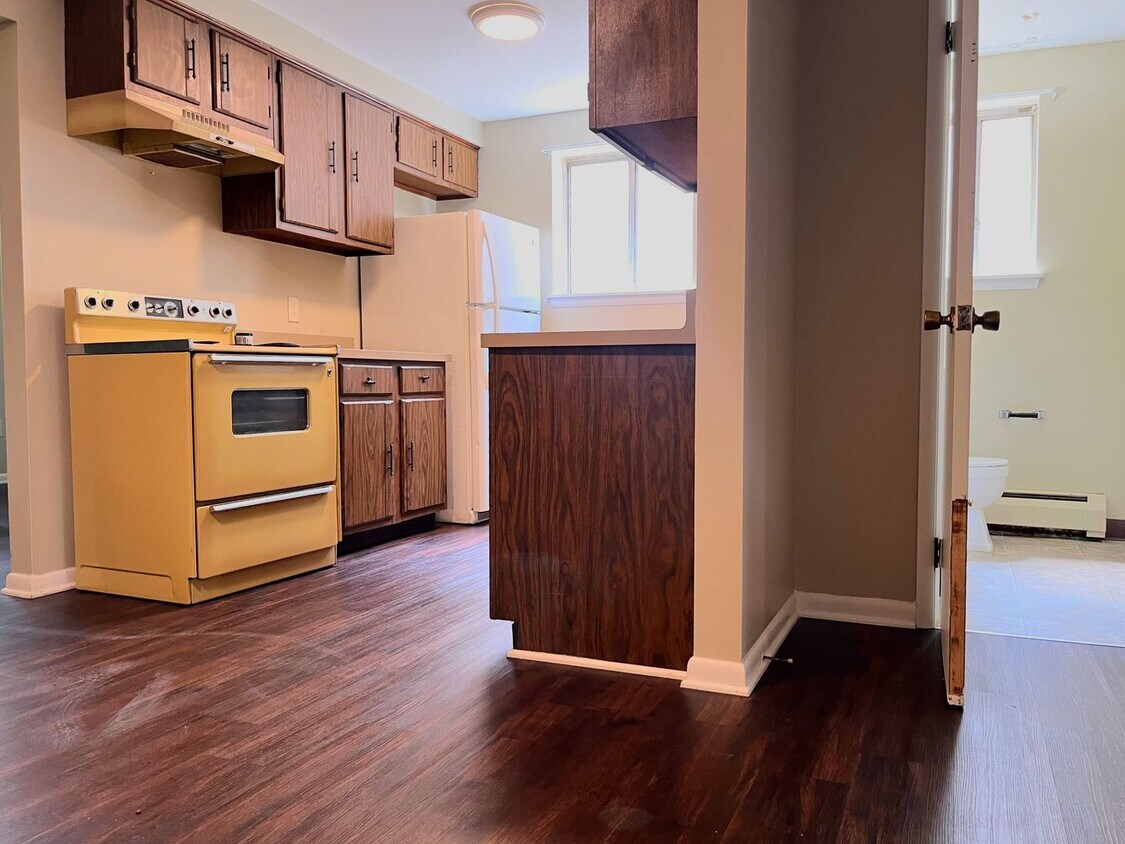 Foto principal - 352 Robert Dr